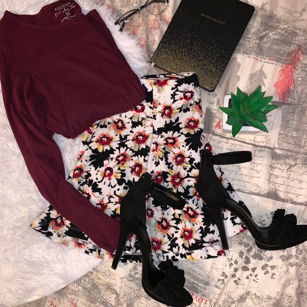 SOLD - Picture 3 of 3